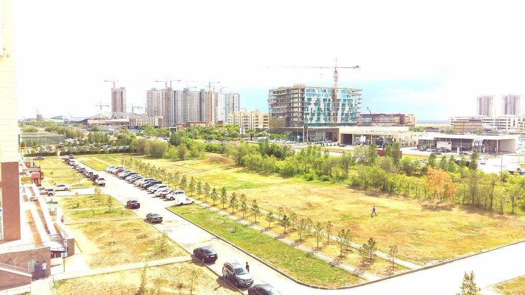 Apartment In Heart Of Astana Екстер'єр фото